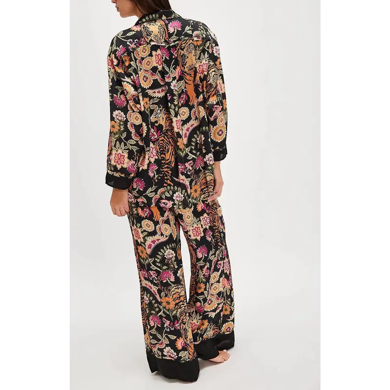 Women’s Loungewear Sleepwear Set Printed Long Sleeve Lapel Button Top & Long Pants（buy 2 free shipping）