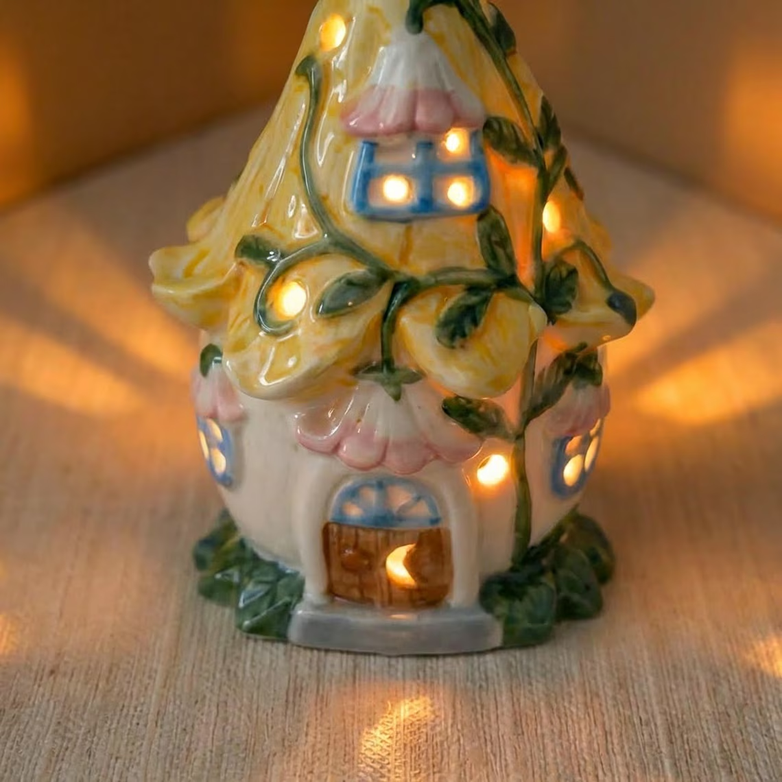 🏡Ceramic Fairy House Night Light (BUY 2 FREE SHIPPING)
