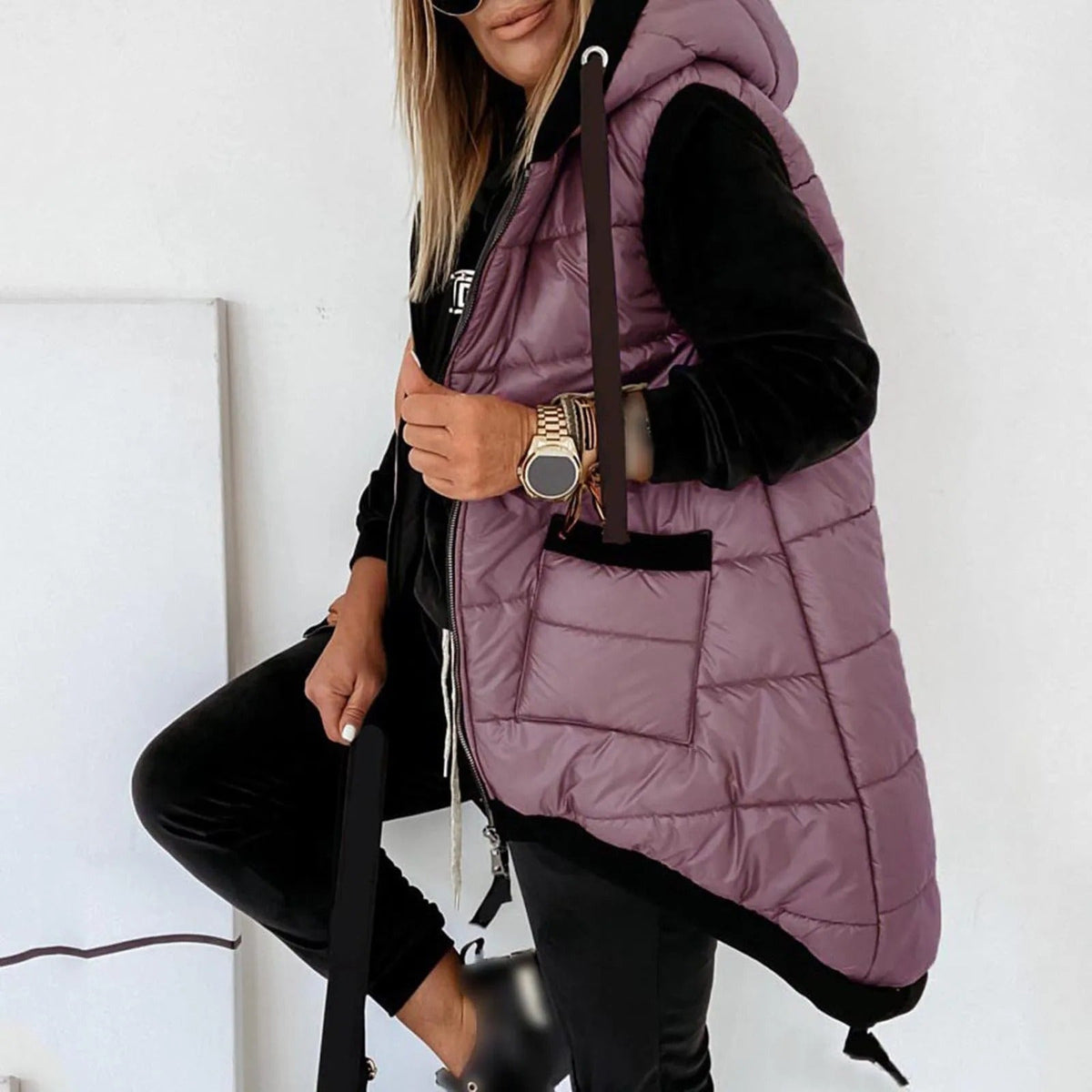 2026 Women's Hooded Outwear Vest Lightweight Zipper Up Padded Gilet With Pockets