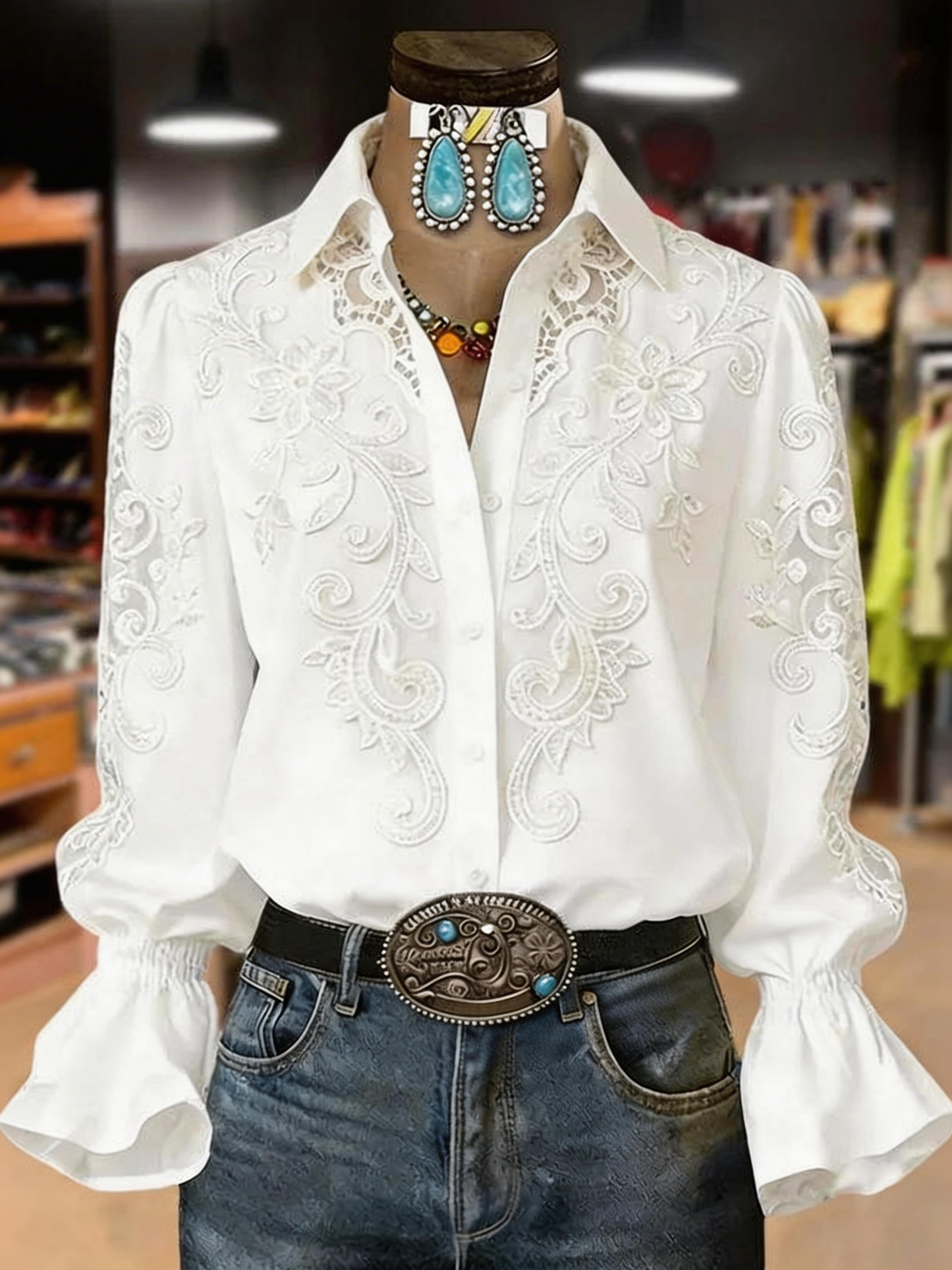 Vintage Flower Embroidered Flared Cuffs Blouse