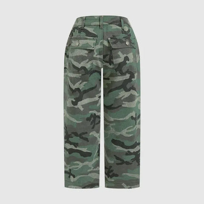 Women's stretch camouflage print mid-rise straight leg capri pants (no belt)