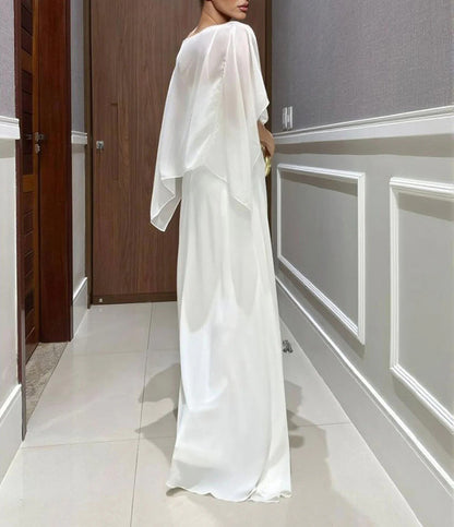 Simple and stylish three-piece set with slits