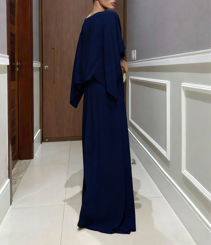Simple and stylish three-piece set with slits