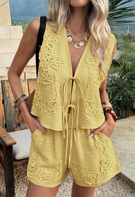 Lace-up sleeveless top and shorts set