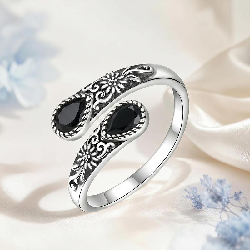 🔥Last Day 🌙Moonstone Bloom Ring | Vintage Style • Adjustable Fit • Timeless Elegance