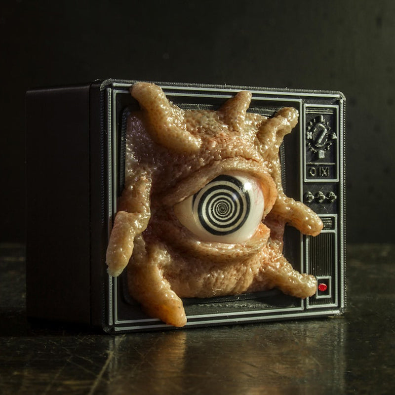 👁️Realistic and terrifying eyeball decorations📺Full Vision TV Big Eye TV Ornament