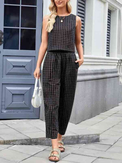 HOT SALE Women's Gingham Sleeveless Tank Top & Barrel Pants Set