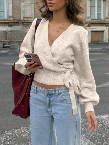 Irregular tie-up cross V-neck short knit sweater