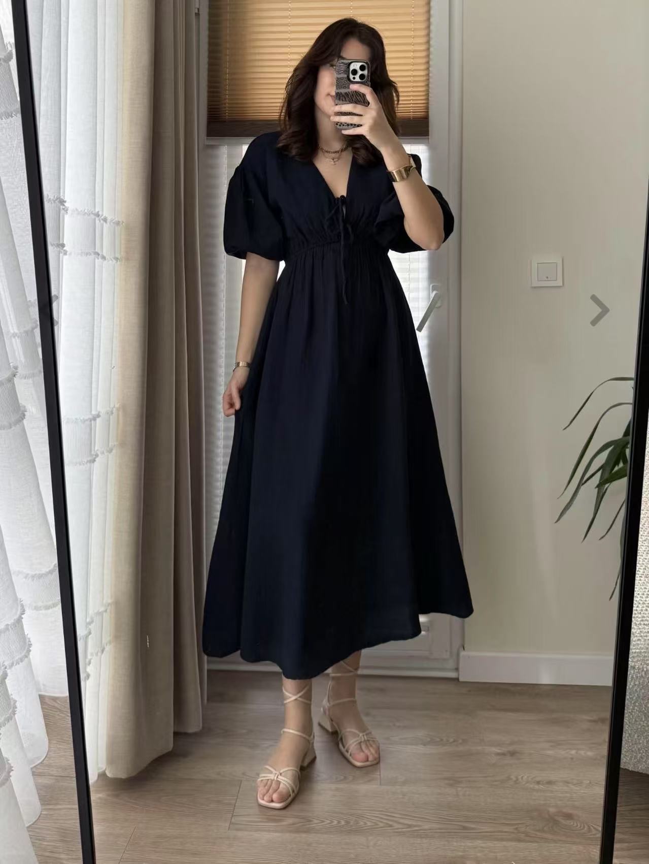 Solid color V-neck puff sleeve short-sleeved slimming A-line dress（BUY 2 FREE SHIPPING)