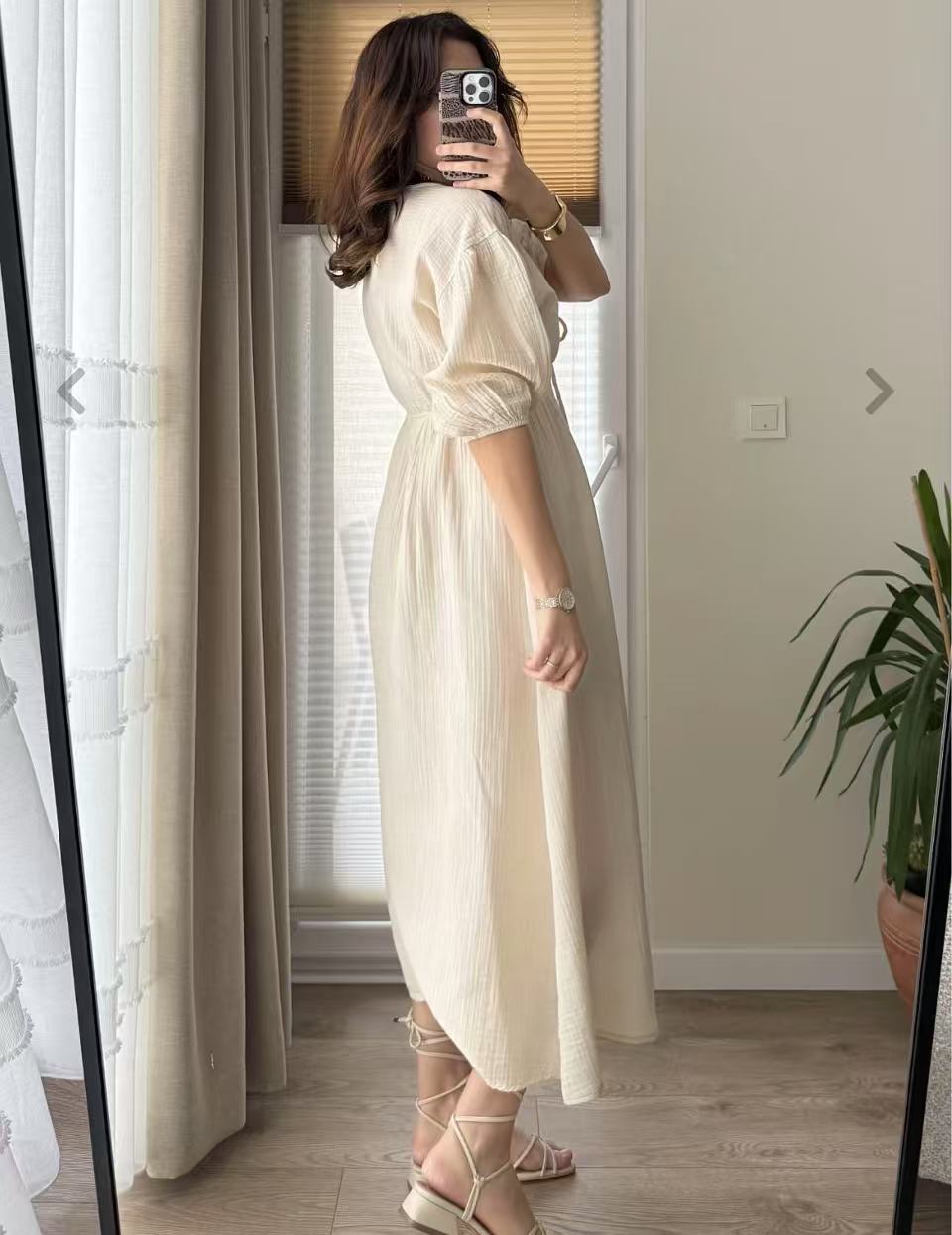 Solid color V-neck puff sleeve short-sleeved slimming A-line dress（BUY 2 FREE SHIPPING)