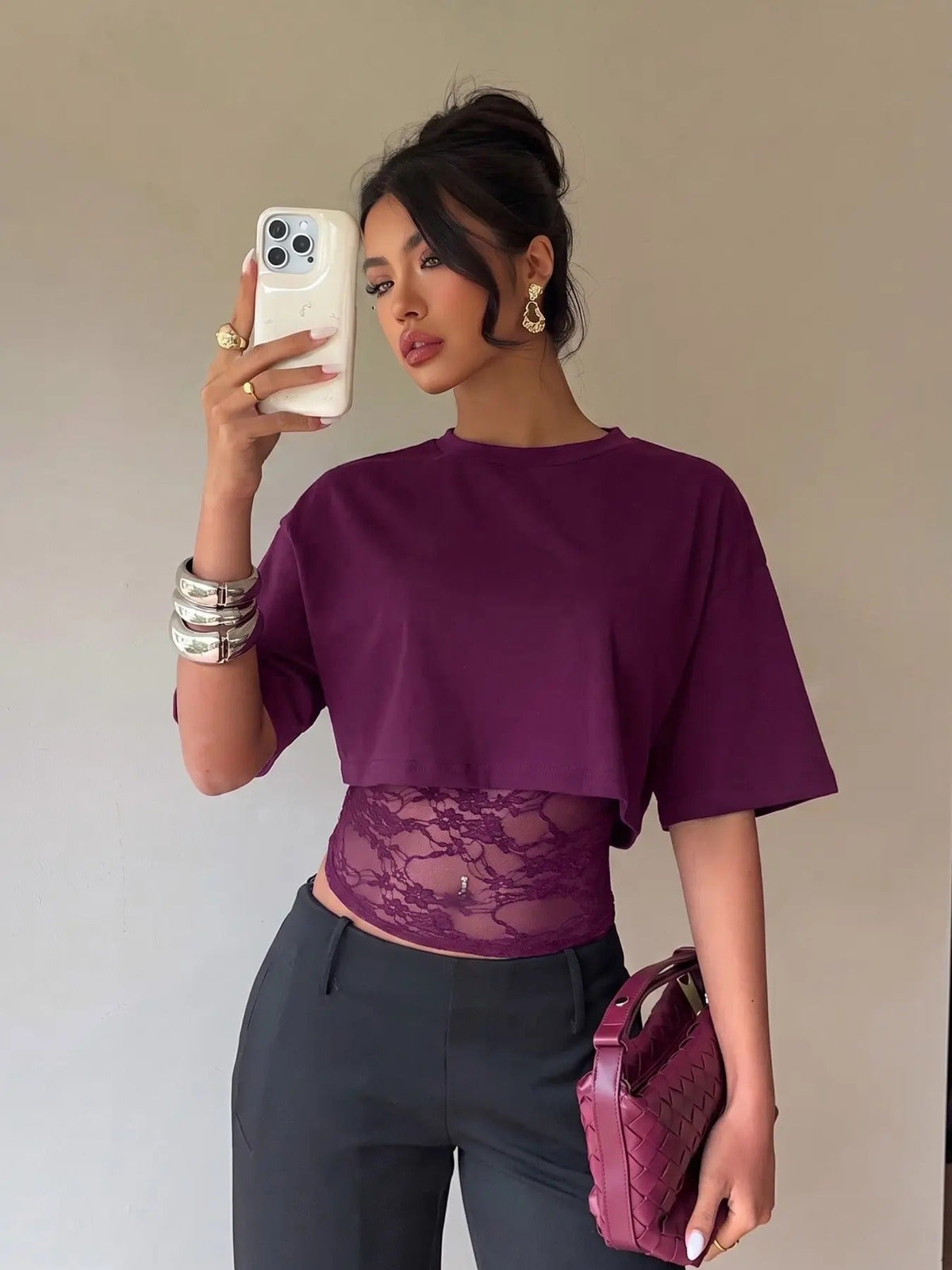 Women's Cropped Short T-shirt with Lace Splicing