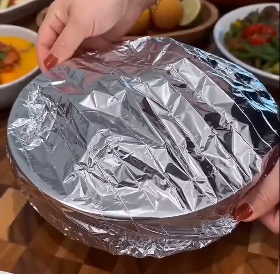 Elastic Aluminum Foil Food Stretch Cover 🍽️