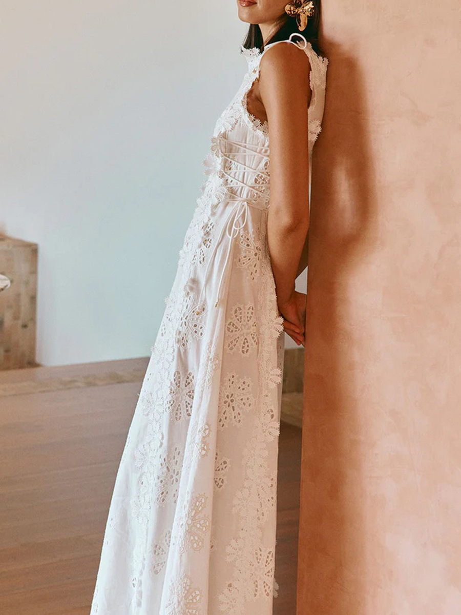 HOT SALE-Women's Lace Embroidery Sleeveless Maxi Dress