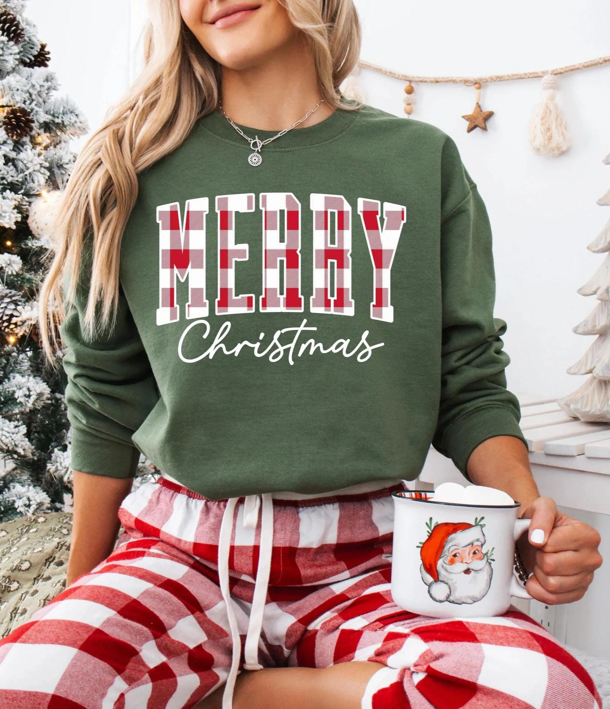 “Merry Christmasâ€?Plaid Graphic Sweatshirt (Buy 2 Free Shipping)