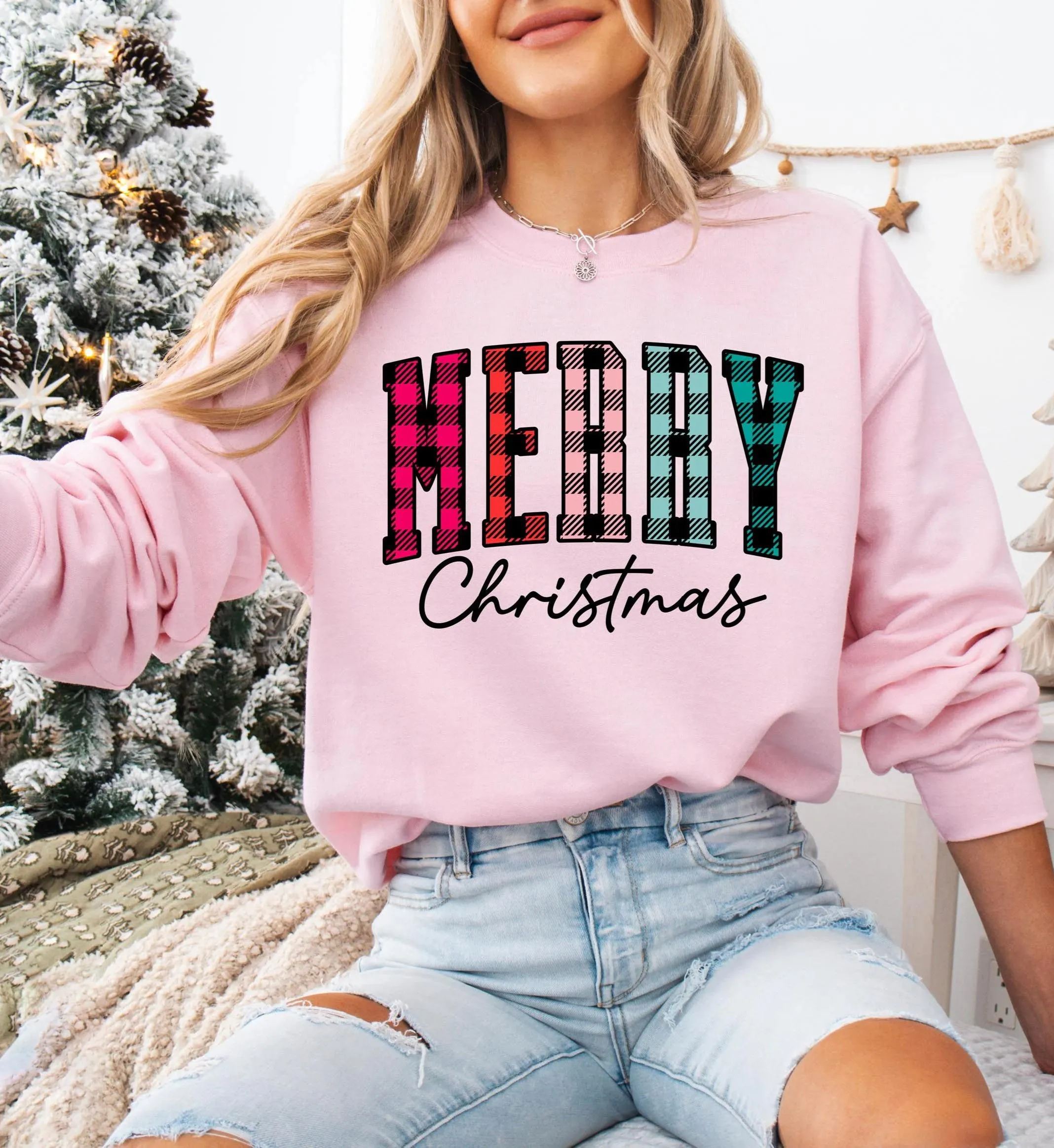 “Merry Christmasâ€?Plaid Graphic Sweatshirt (Buy 2 Free Shipping)